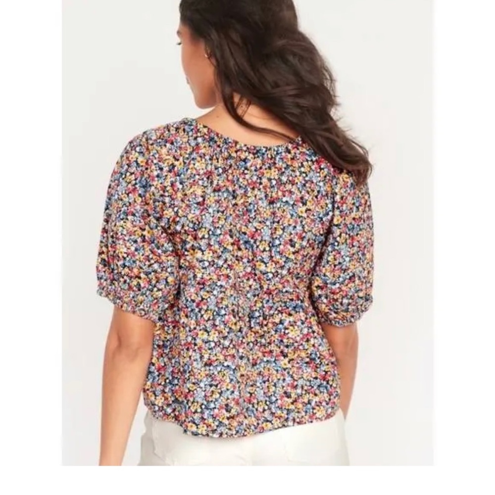 Old Navy Puff Sleeve Babydoll Blouse - Picture 2 of 10
